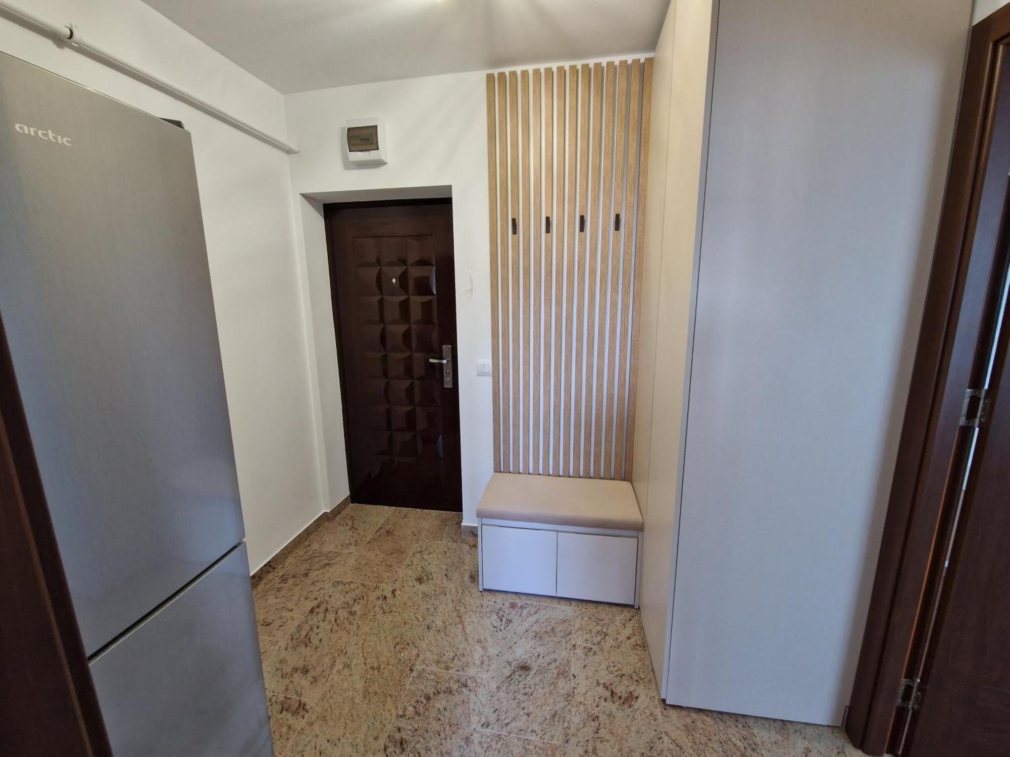 Downtown Apartment Râmnicu Vâlcea Esterno foto