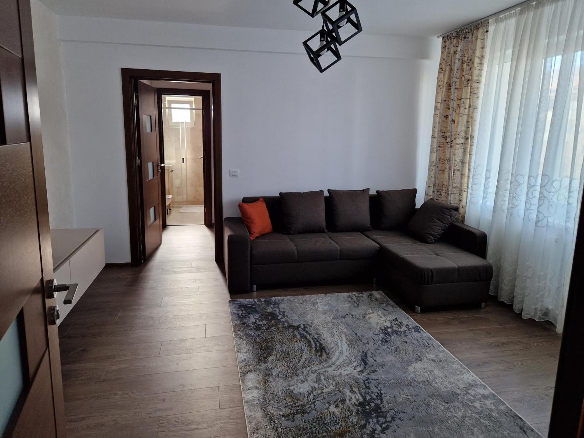 Downtown Apartment Râmnicu Vâlcea Esterno foto
