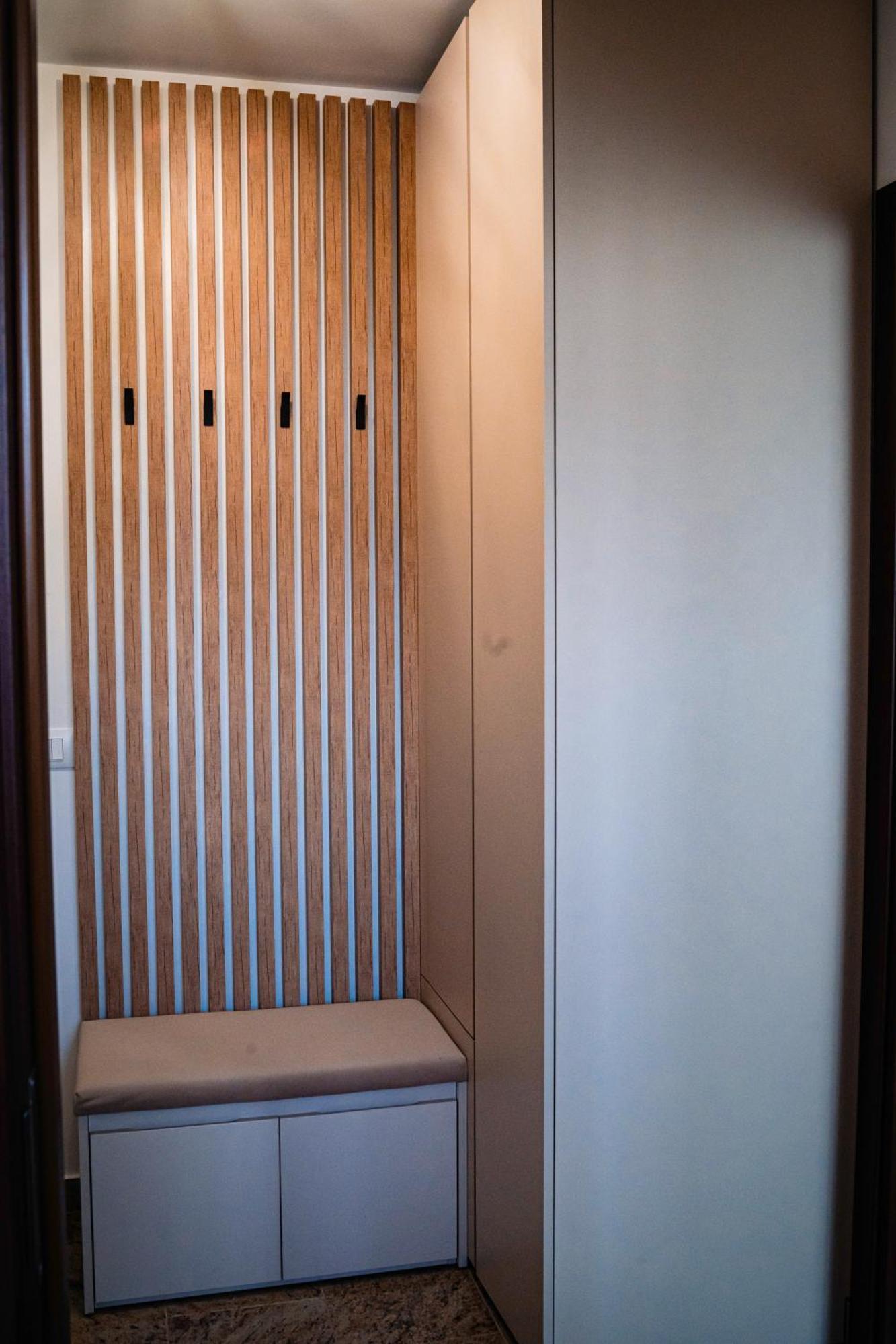 Downtown Apartment Râmnicu Vâlcea Esterno foto