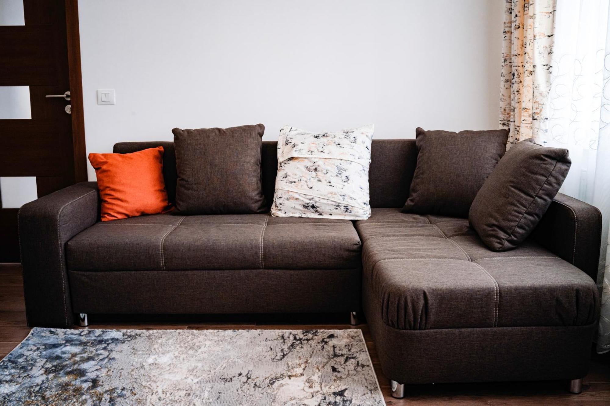 Downtown Apartment Râmnicu Vâlcea Esterno foto