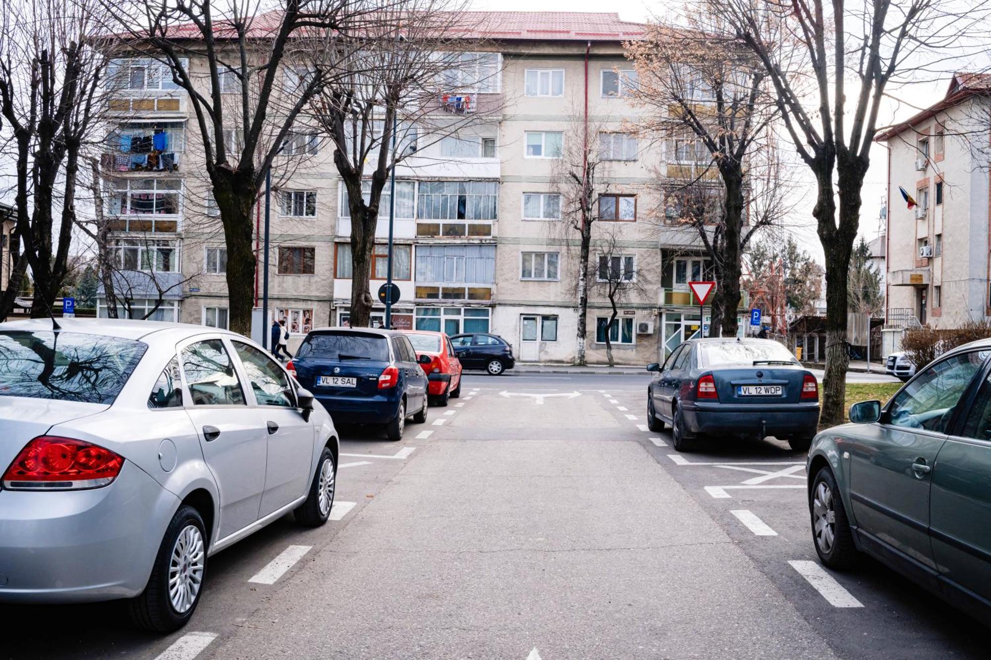 Downtown Apartment Râmnicu Vâlcea Esterno foto