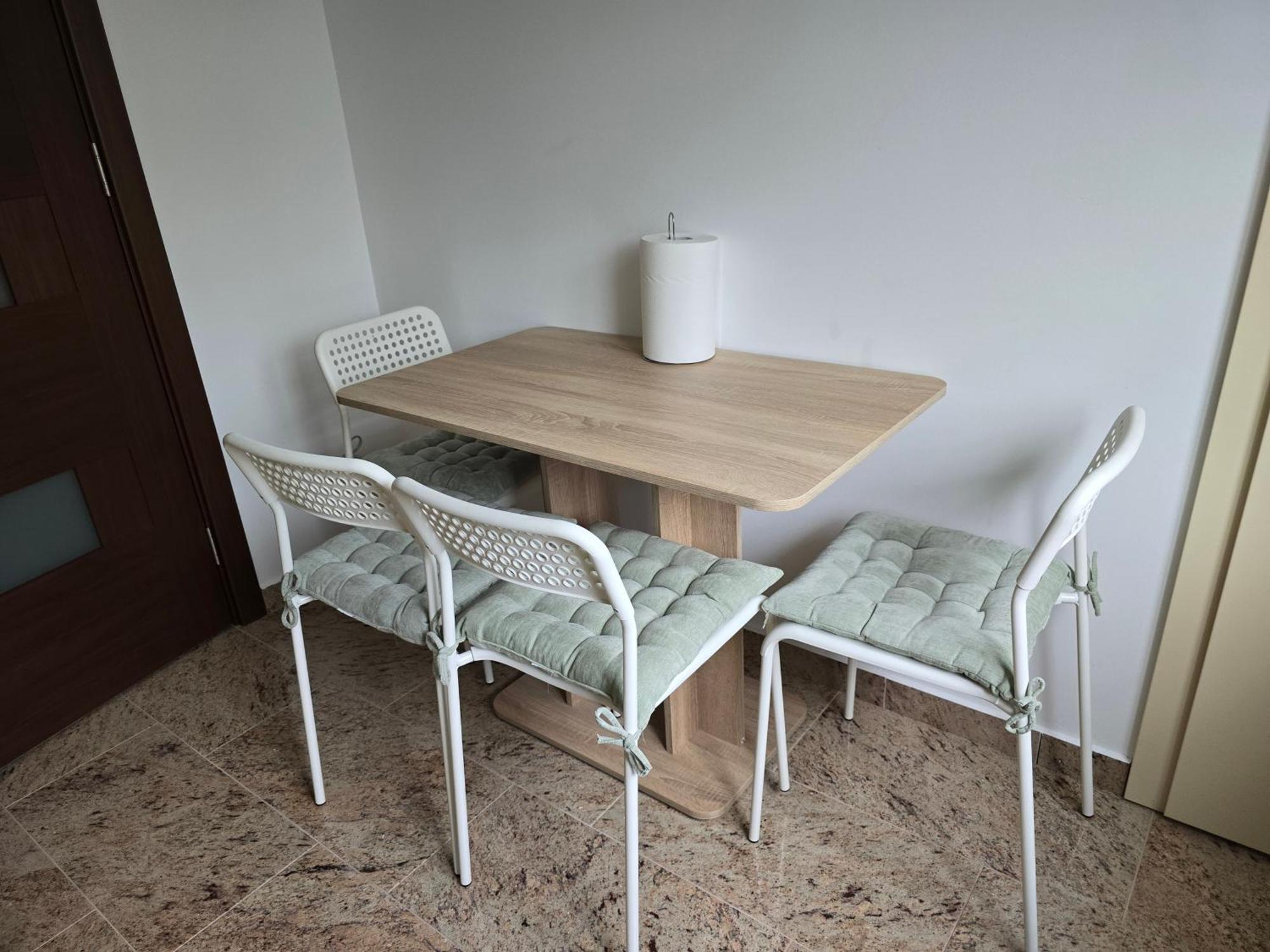 Downtown Apartment Râmnicu Vâlcea Esterno foto